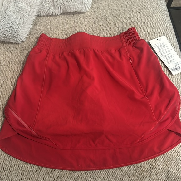 Lululemon Hotty Hot HR Skirt - Picture 7 of 10